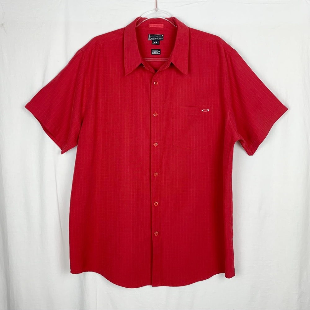 Oakley Button Front Shirt Red size XL